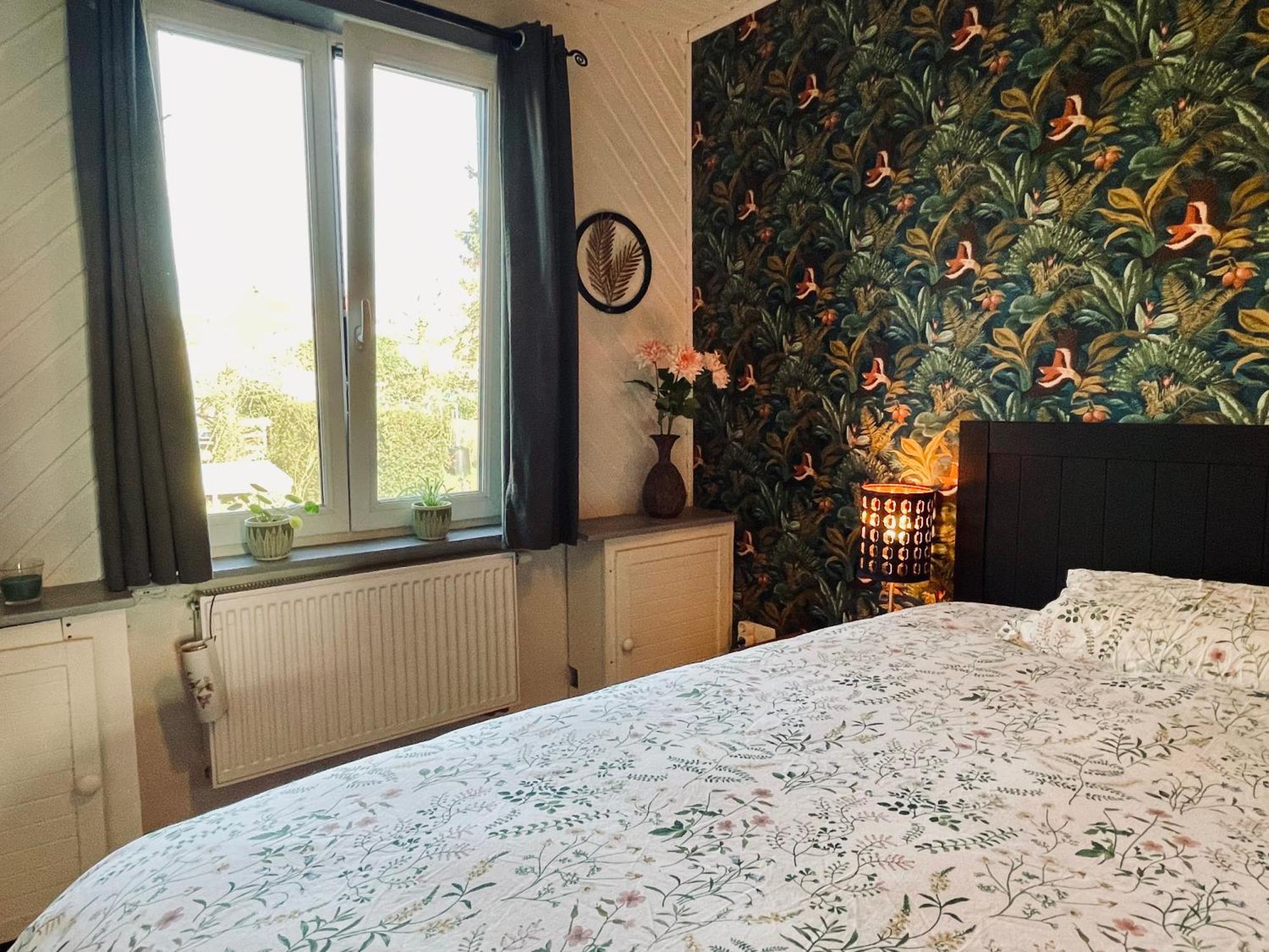 Les Volets Blancs Bed & Breakfast Braine-le-Comte Eksteriør bilde